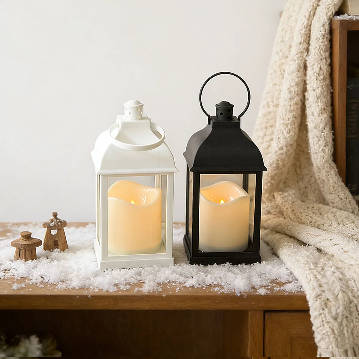 Battery Powered LED Candle Light with Flameless Warm Yellow Glow for Wedding Home Decoration